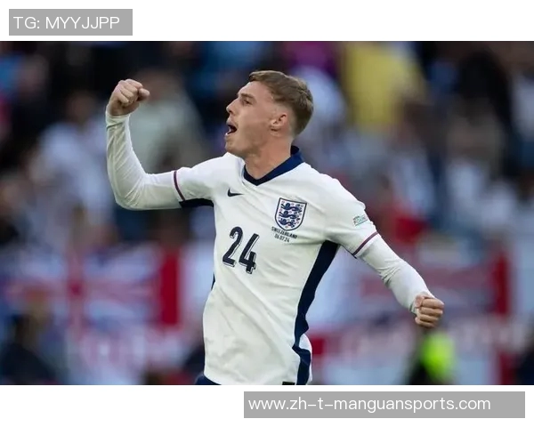 英格兰传奇球星的辉煌足迹与足球历史中的卓越贡献 英格兰传奇球星的辉煌足迹与足球历史中的卓越贡献